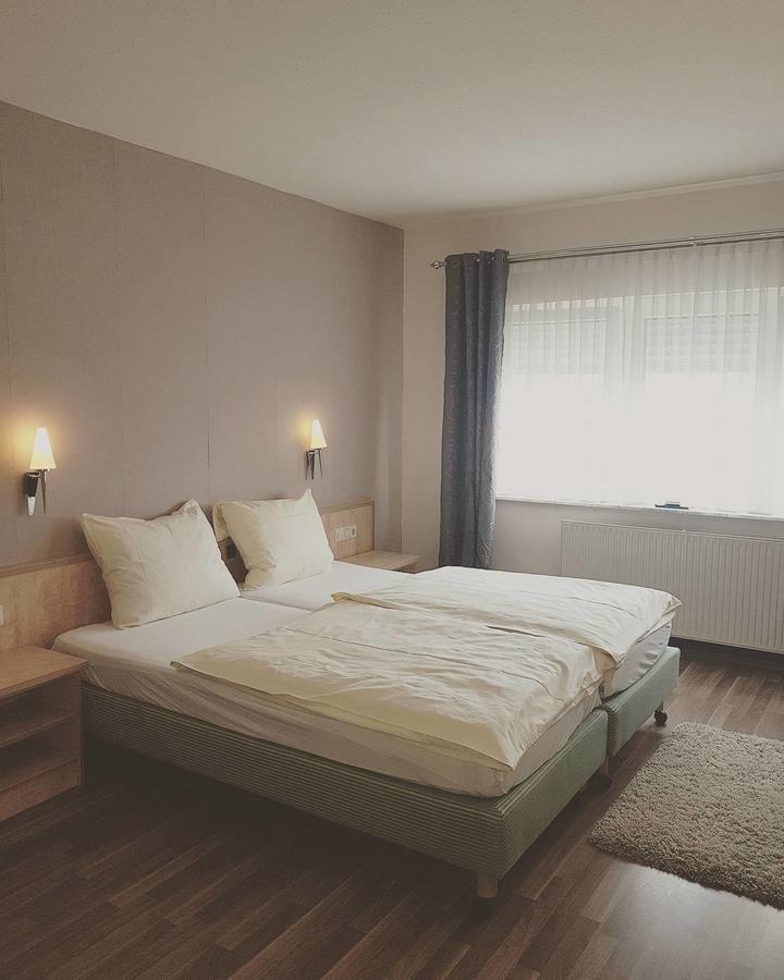 Hotel Ring Park Buchen  Exterior photo